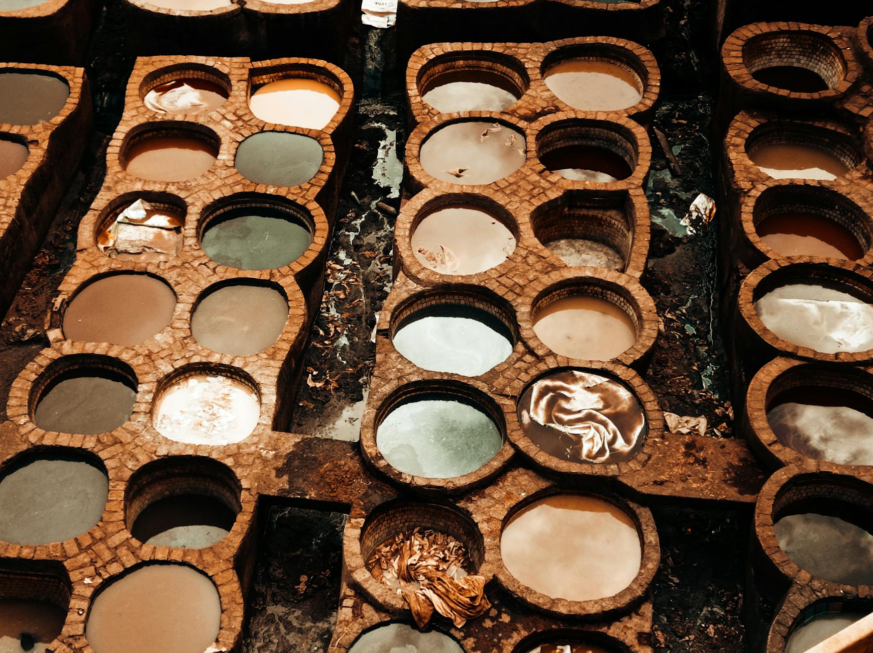 Ilustracja przedstawiająca kalendarz z zaznaczonym ostatnim dniem składania PIT, symbolizująca termin w Jaworze.